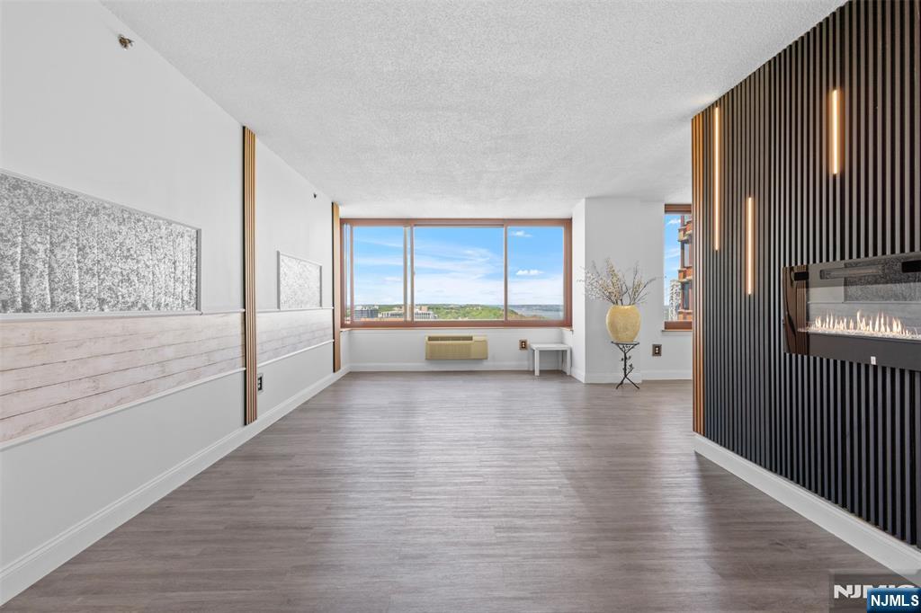 100 Old Palisade Road 3215 - Photo 2
