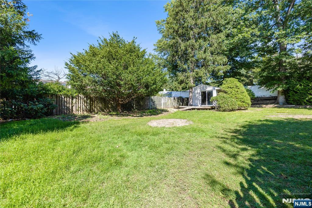 124 Pascack Road - Photo 5