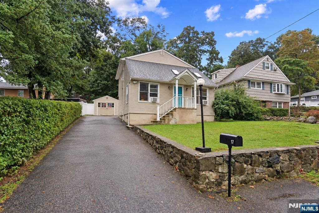 Photo 2 of Single family home for sale at 17 Pequot Rd, Ringwood, NJ 07456 | MLS# 26035828 | Listing updated on 2026-10-05