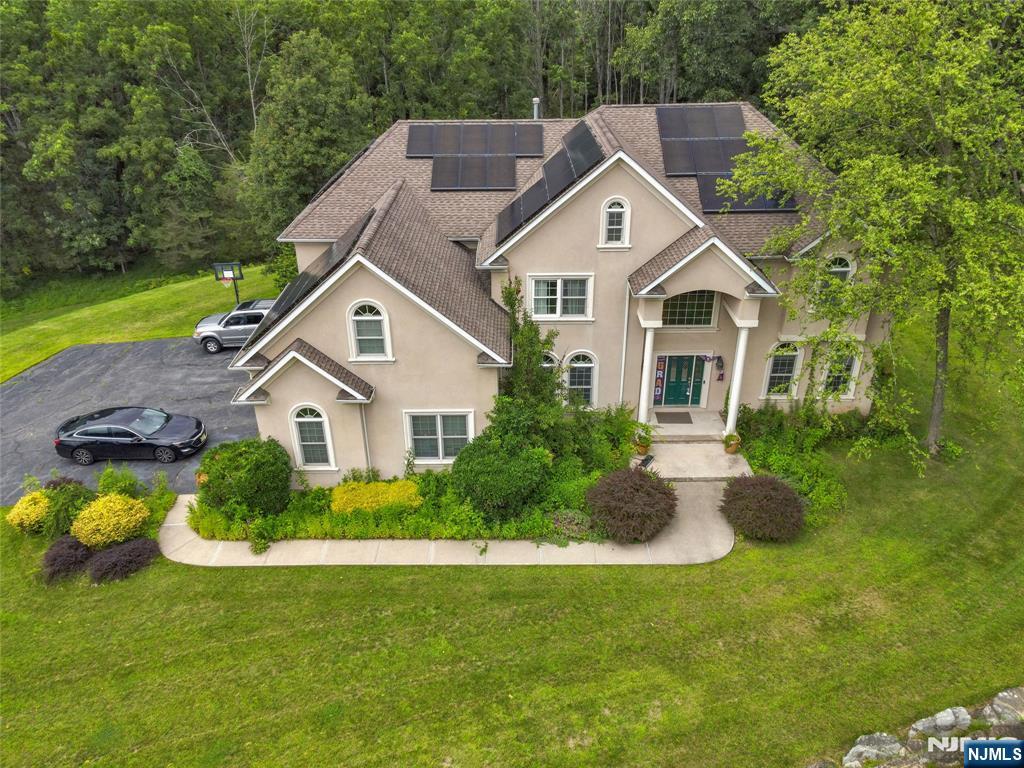 5 Carpenter Place - Photo 1