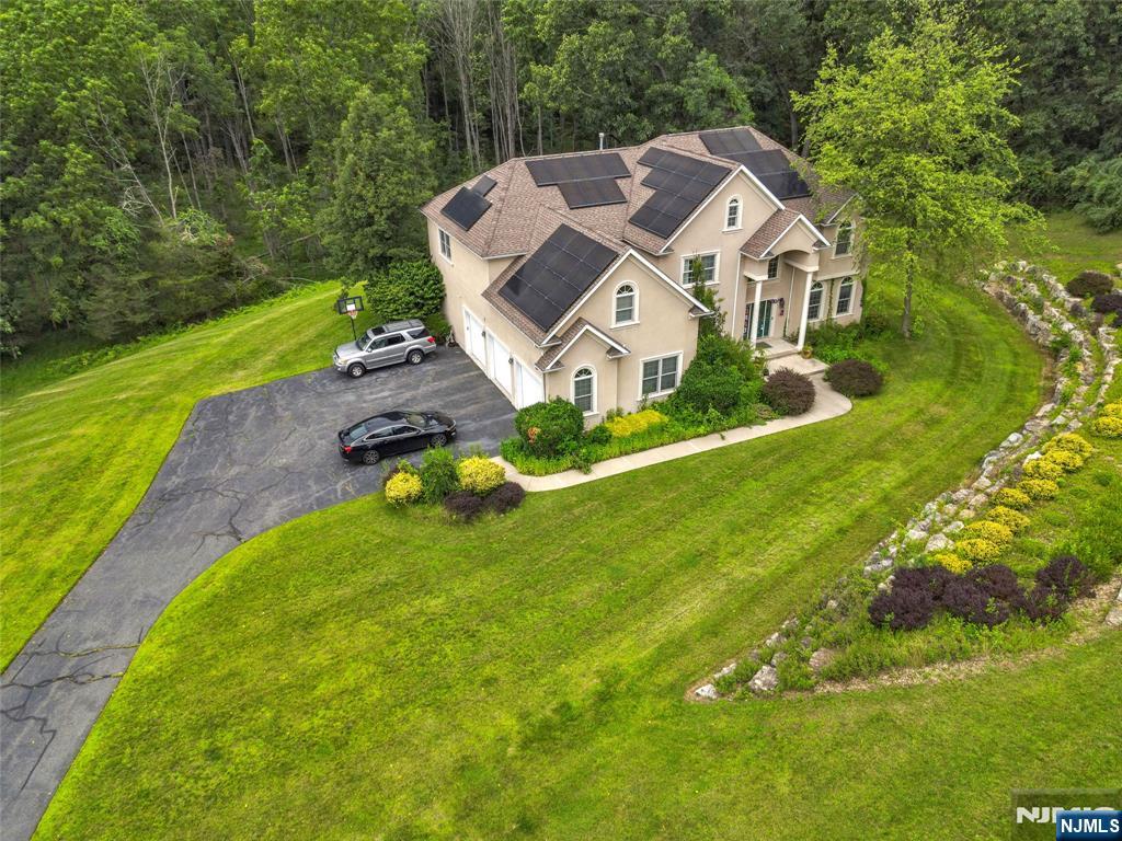 5 Carpenter Place - Photo 2