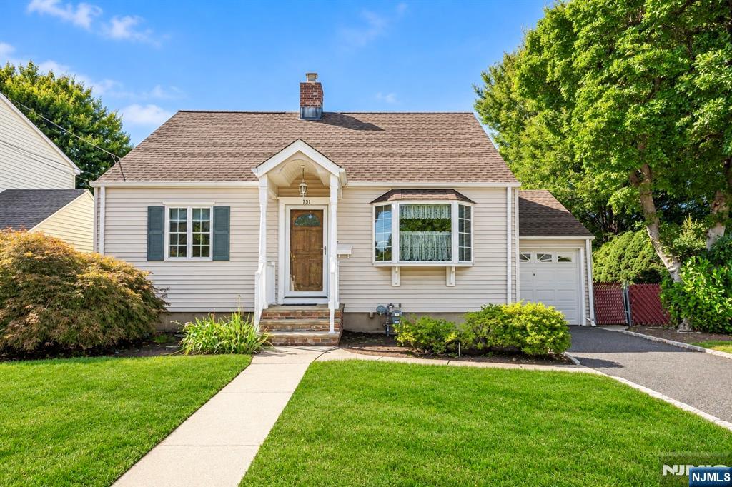 751 Lincoln Avenue - Photo 1