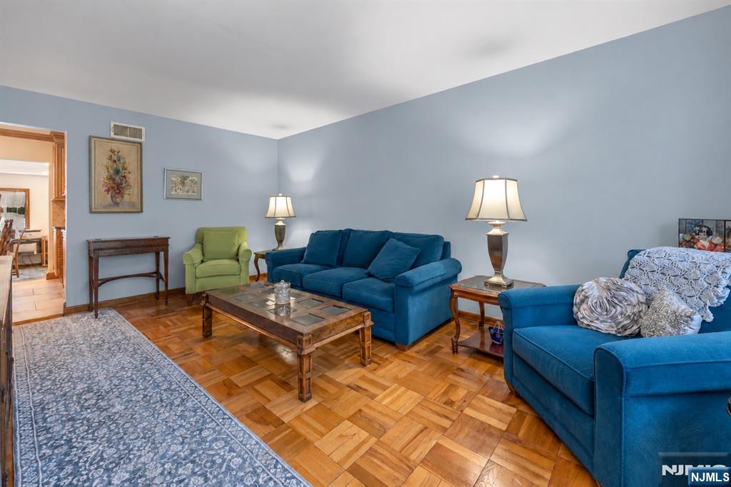751 Lincoln Avenue - Photo 3