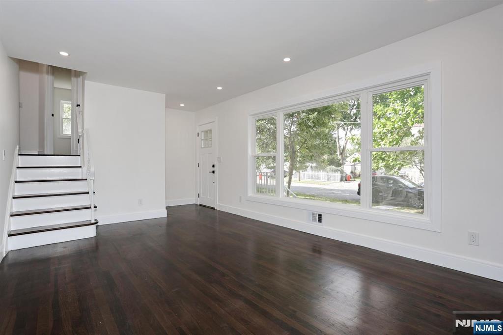 Photo 4 of Single family home for sale at 73 Rucereto Ave, Dumont, NJ 07628 | MLS# 26035866 | Listing updated on 2026-10-04