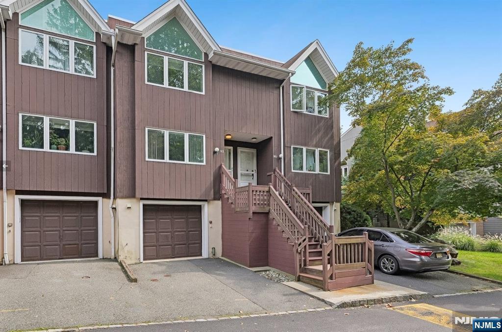 161 Marion Drive - Photo 1