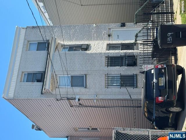 127 Verona Avenue - Photo 1