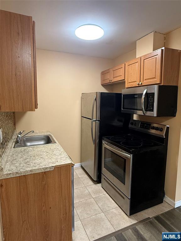 245 Anderson 4i - Photo 2