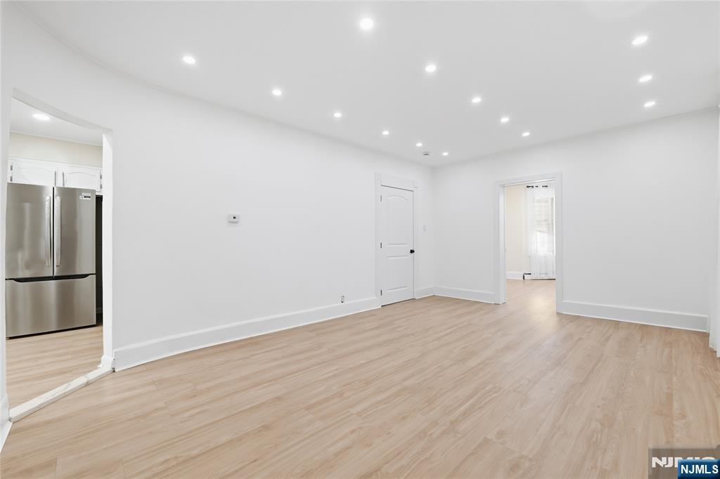 813 20th Street - Photo 5