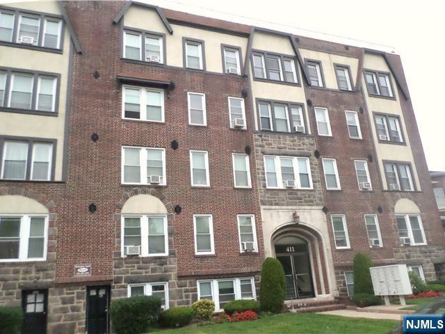 411 Highland Avenue C3 - Photo 1