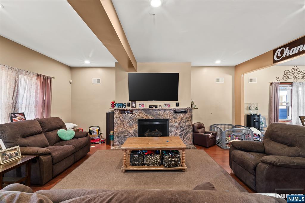 39-41 Richmond Avenue - Photo 5