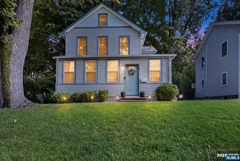 113 Harrison Avenue - Photo 4