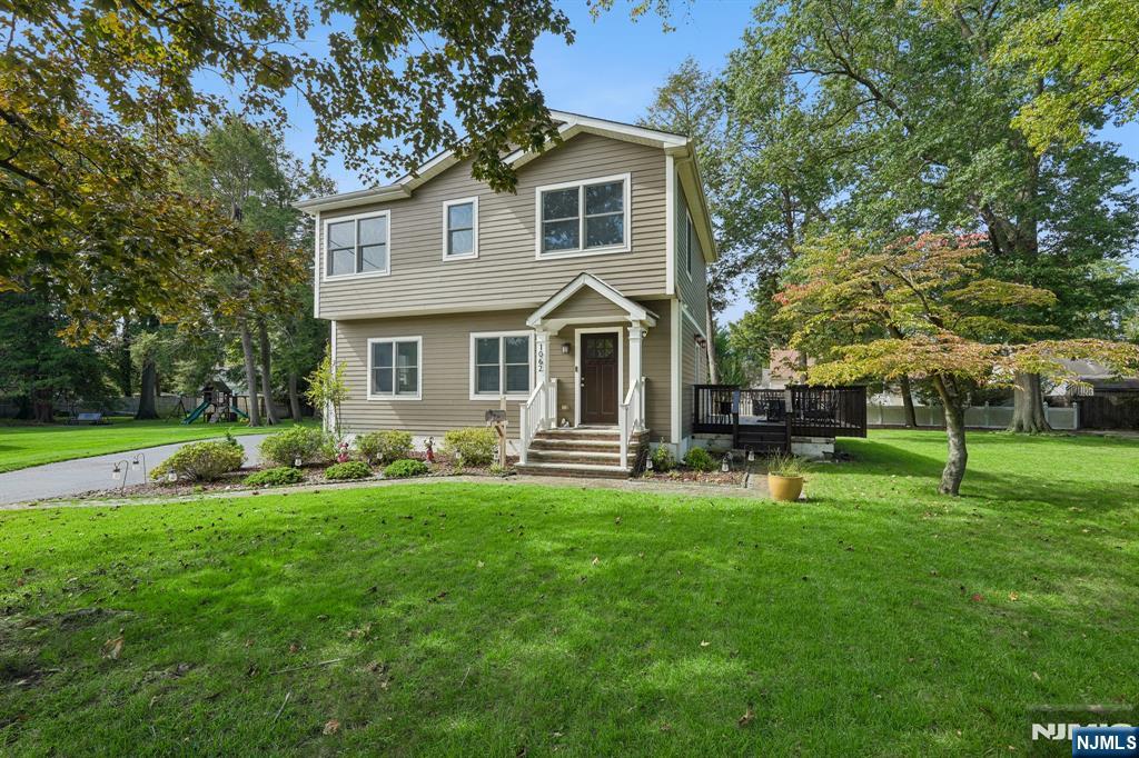 Photo 2 of Sale Pending at 1062 Evergreen Ct, New Milford, NJ 07646 | MLS# 26035965 | Listing updated on 2026-09-29