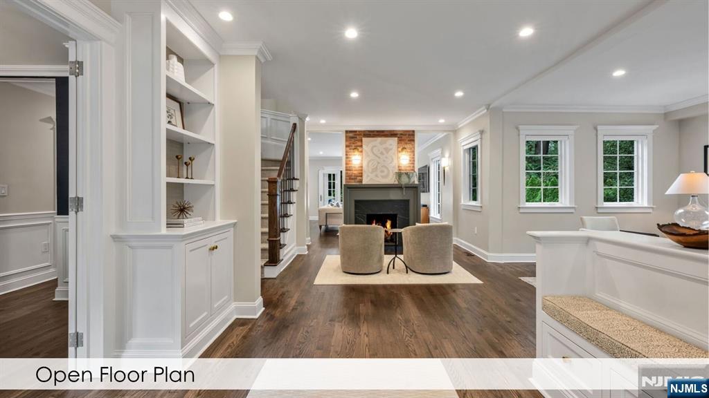 Photo 3 of Single family home for sale at 371 Fairmount Rd, Ridgewood, NJ 07450 | MLS# 26035979 | Listing updated on 2026-10-05