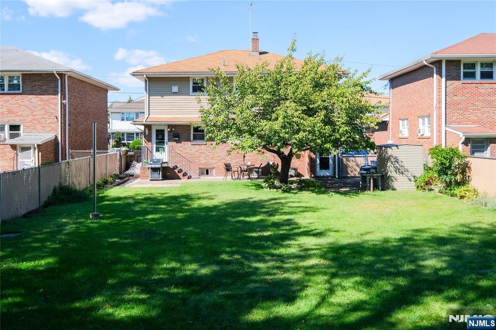 34 Cottage Place