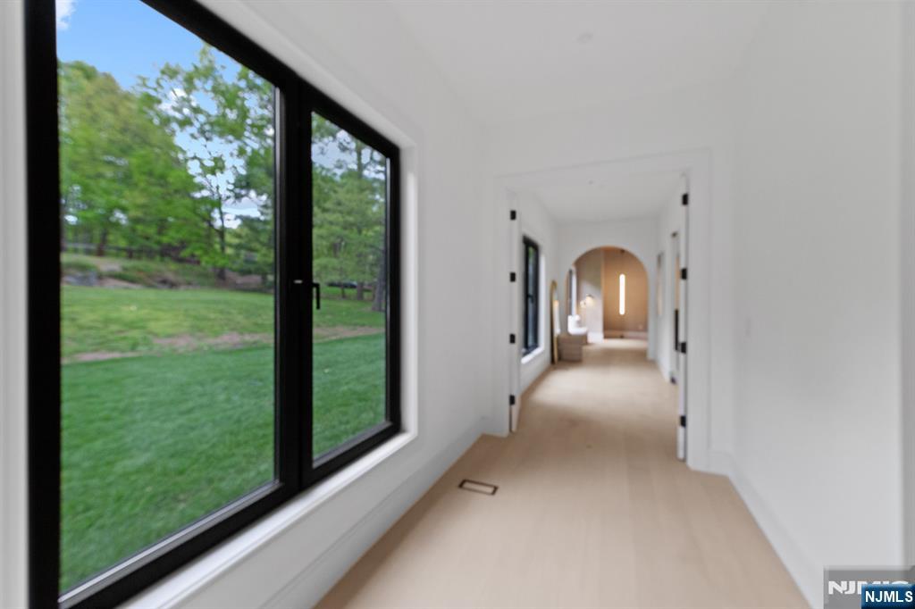 809 Shore Drive — photo 20