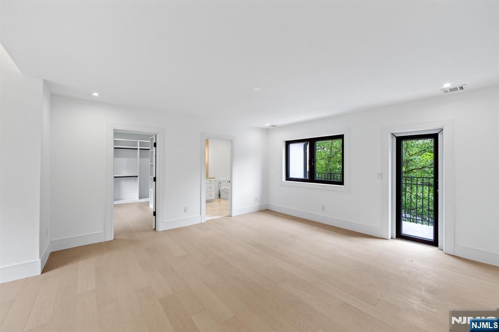 809 Shore Drive — photo 28