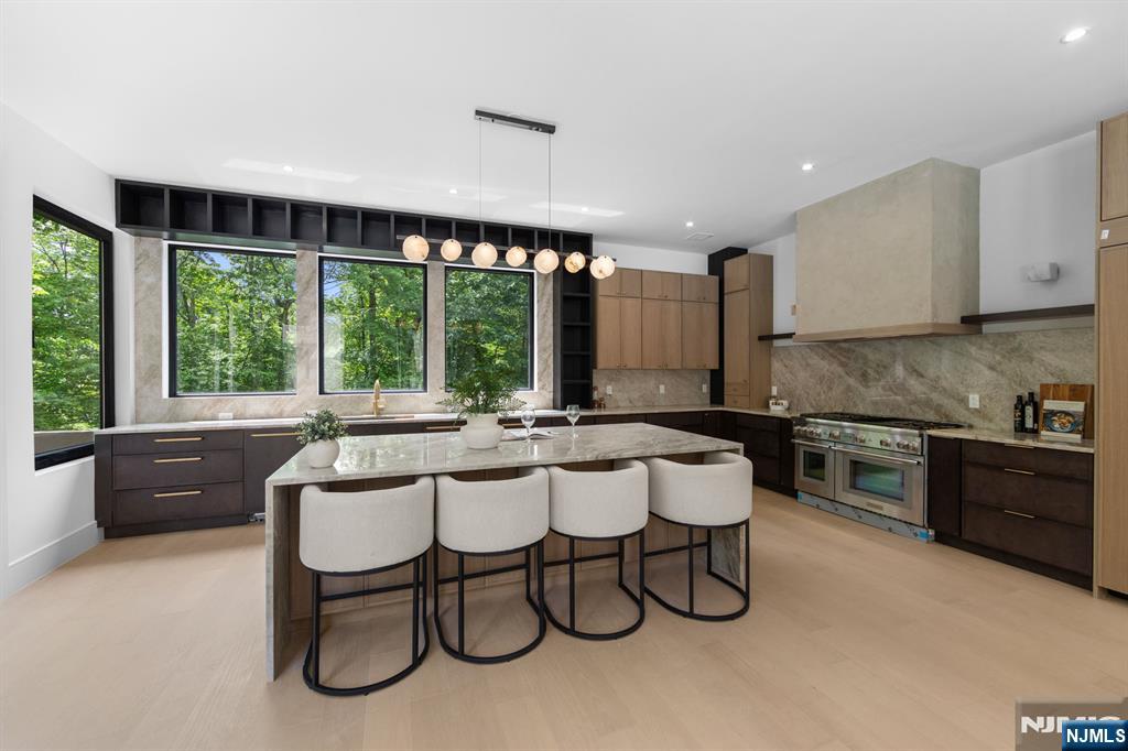 809 Shore Drive — photo 8