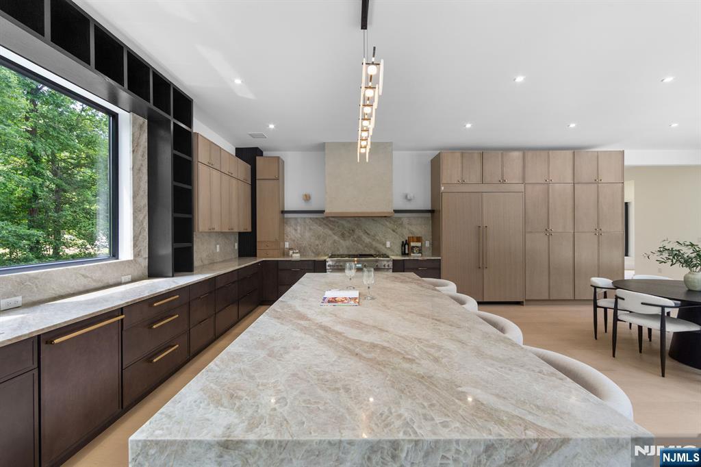 809 Shore Drive — photo 9
