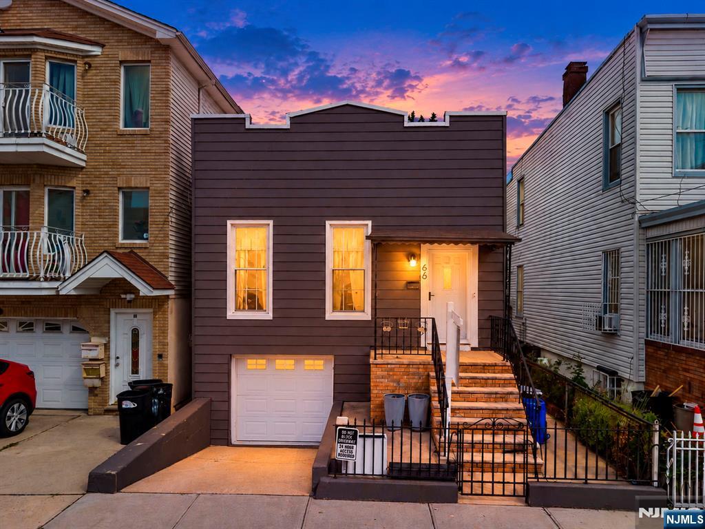 66 Irving Street - Photo 1