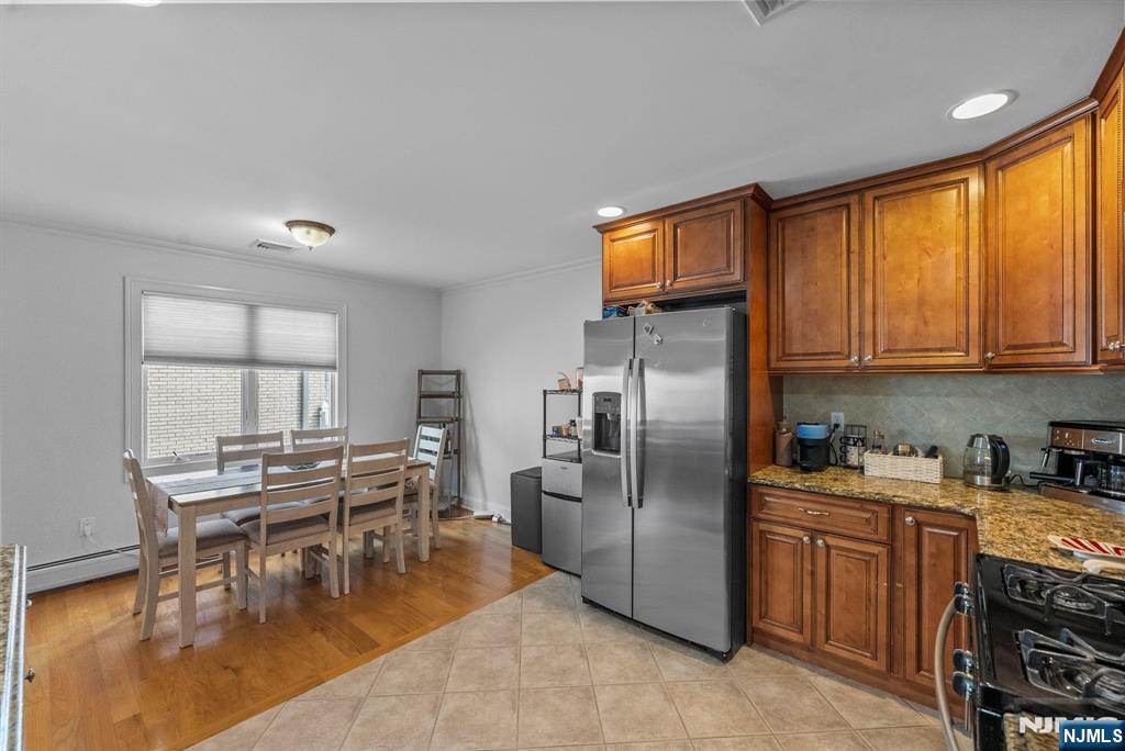 26 Franklin Street 2 - Photo 5