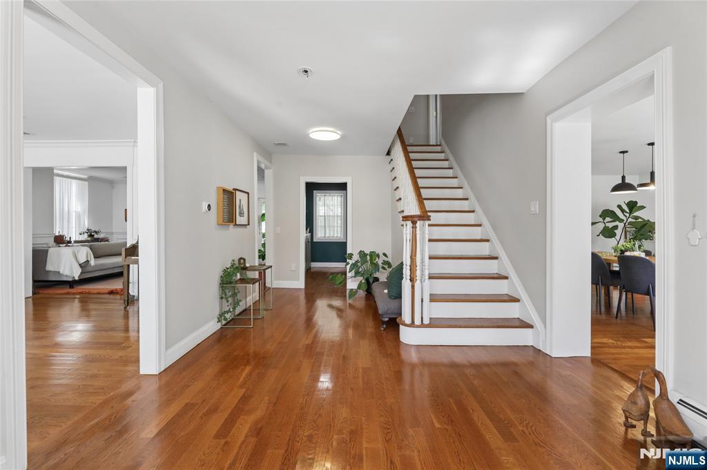 253 Clinton Avenue - Photo 3