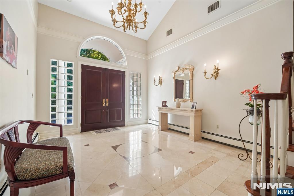 19 Scott Court - Photo 5