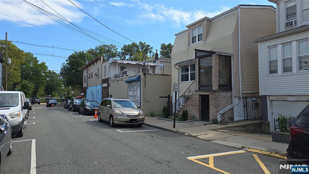 509 81st Street - Photo 3