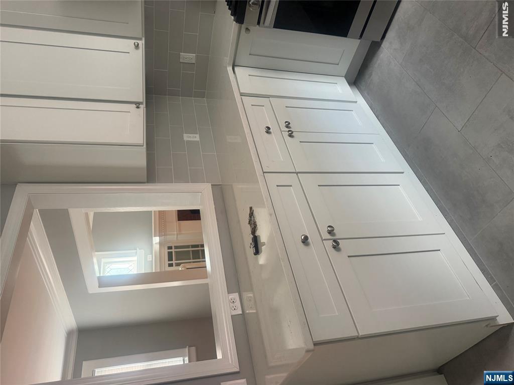25 E Gouverneur Avenue 1 - Photo 5