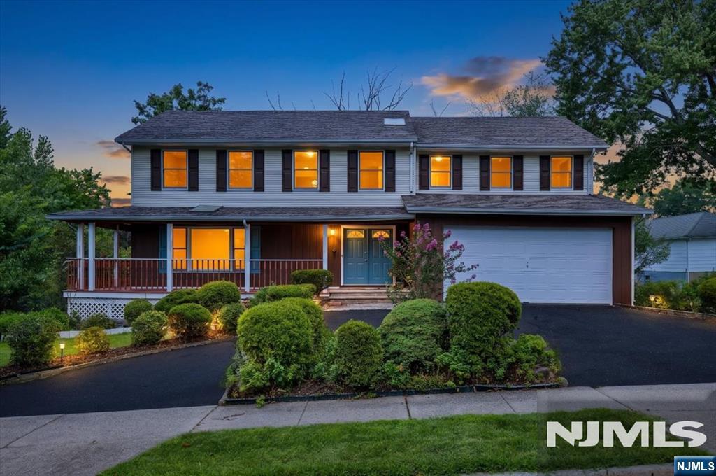 Photo 2 of Single family home for sale at 156 River Rd, New Milford, NJ 07646 | MLS# 26036045 | Listing updated on 2026-10-07