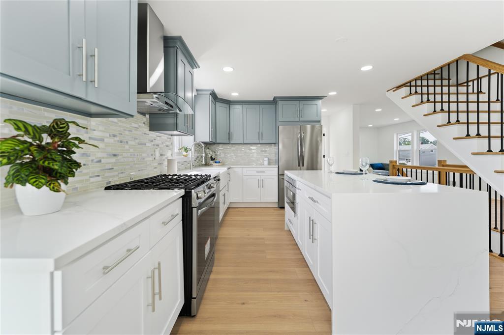 89 Susan Court - Photo 5