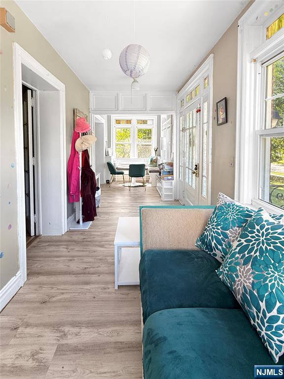 818 Summit Avenue 1 - Photo 2