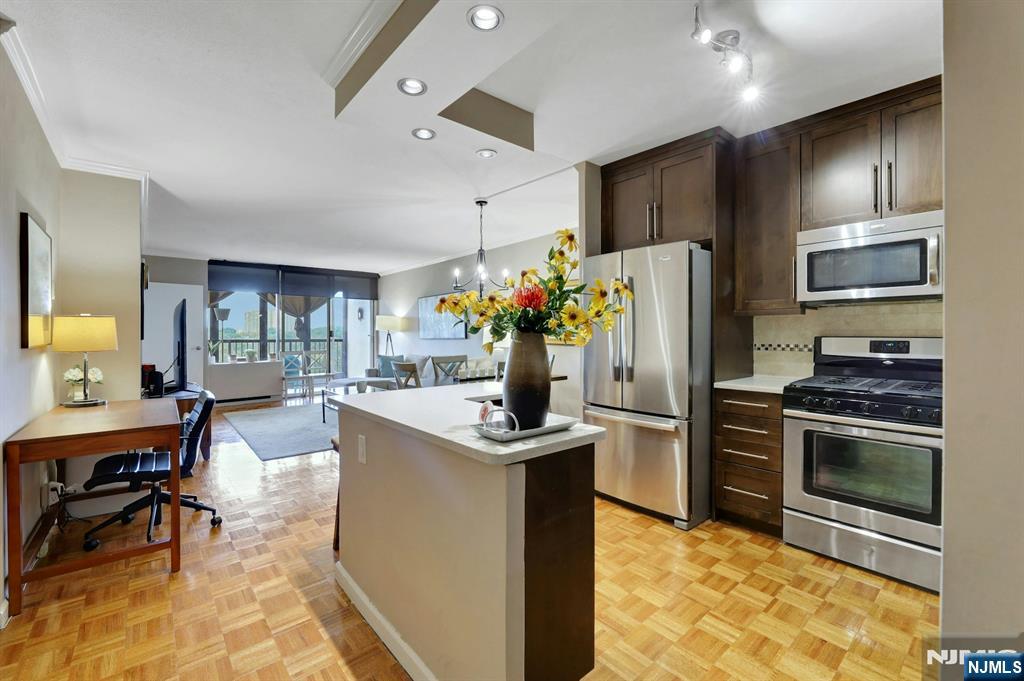 6 Horizon # 807 - Photo 1