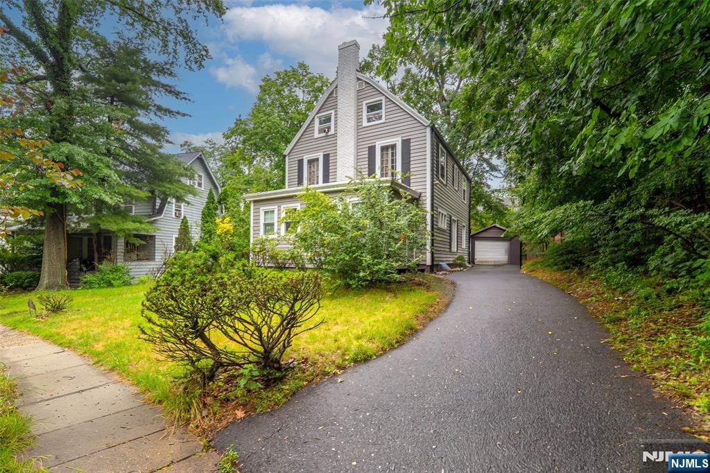 525 Page Terrace - Photo 1