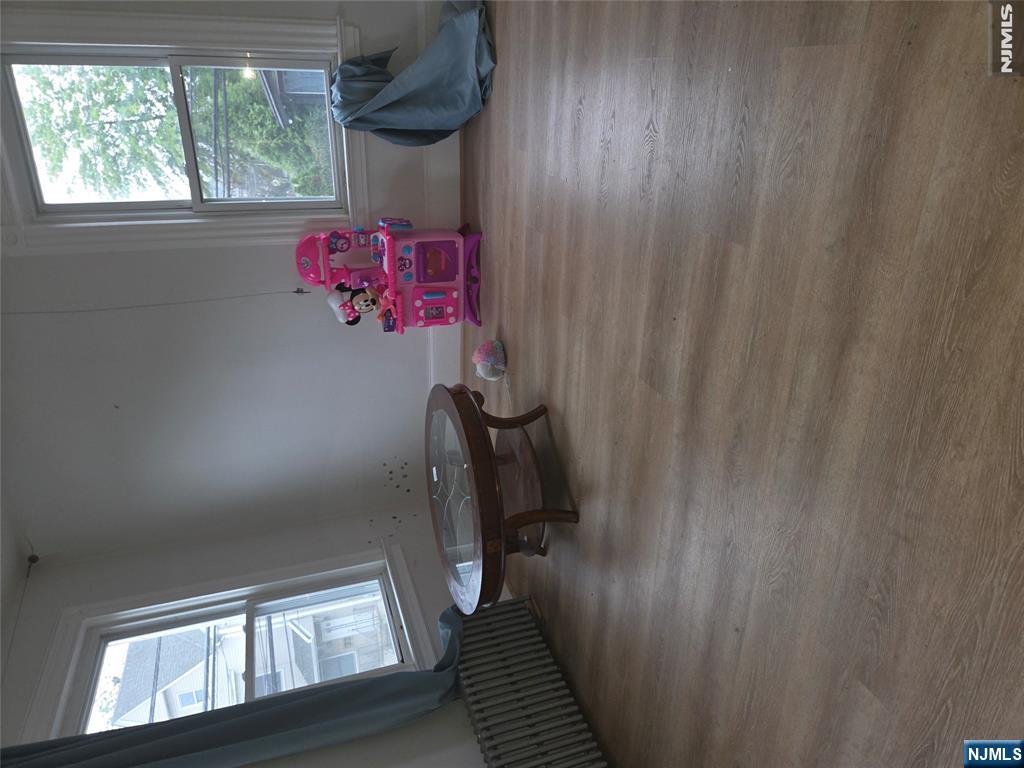5-16 Hopper Avenue Second flor - Photo 2
