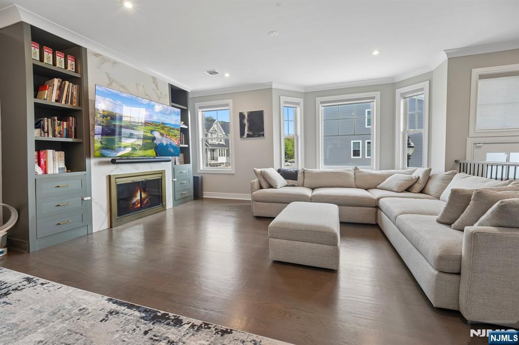 23 Legion Drive 302 - Photo 3