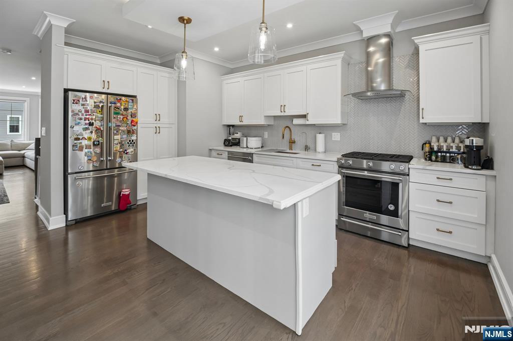 23 Legion Drive 302 - Photo 5