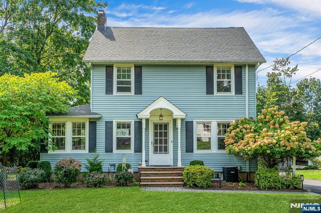 152 Hill Street - Photo 1