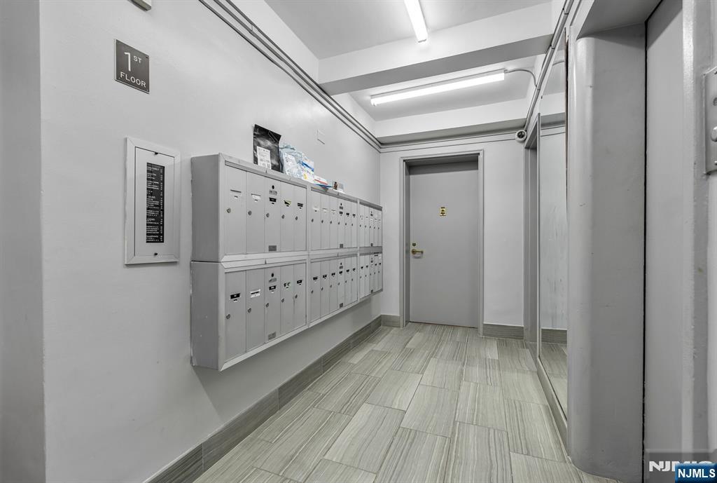 Listing Photo 5 - Condo for sale in building located at 2205 N Central, Fort Lee, NJ 07024 - Unit #3F