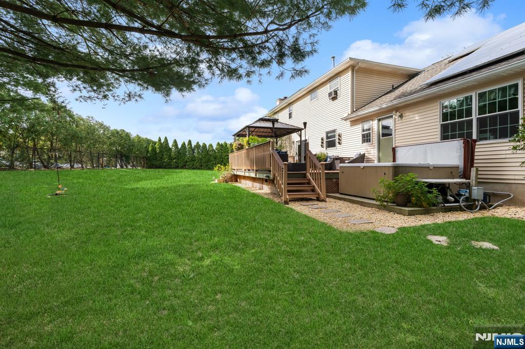 96 Carol Place - Photo 3