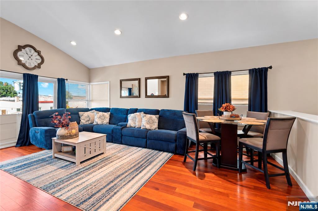 6300 Jefferson Street - Photo 3