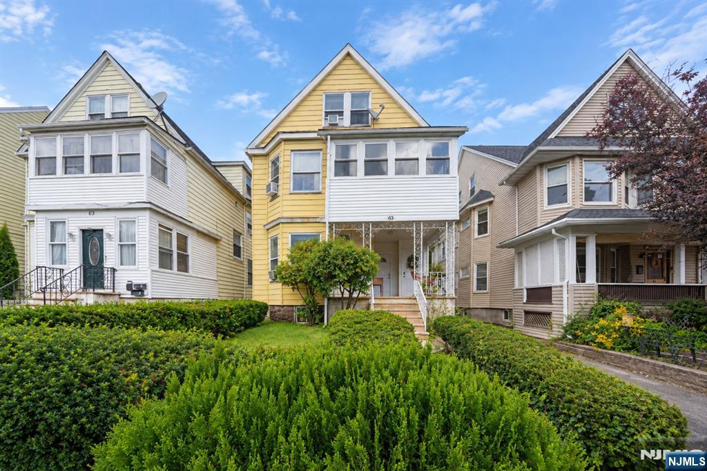63 Montague Place - Photo 1