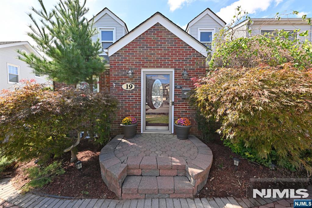 Photo 2 of Single family home for sale at 19 Orchard St, Nutley, NJ 07110 | MLS# 26036171 | Listing updated on 2026-10-07