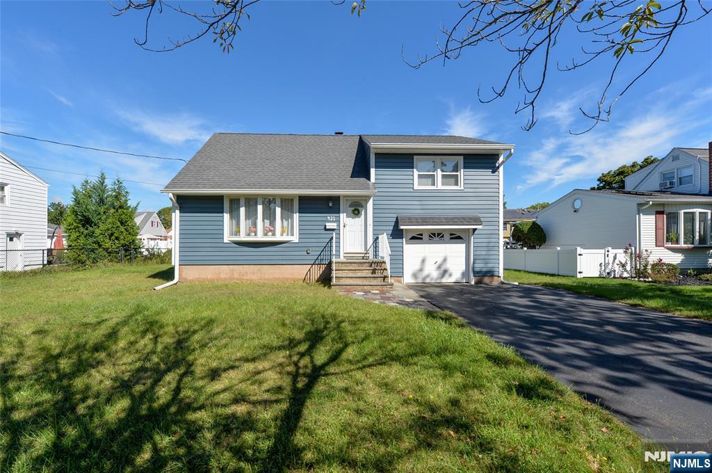 421 Hegi Drive - Photo 1