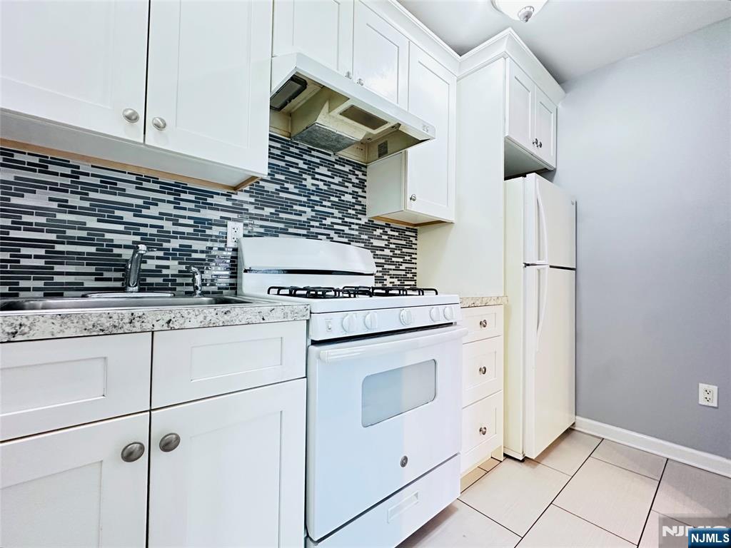 86 Old Tappan Road - Photo 5