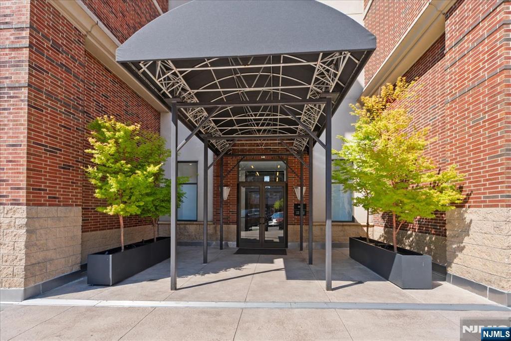 1104 City Place - Photo 2