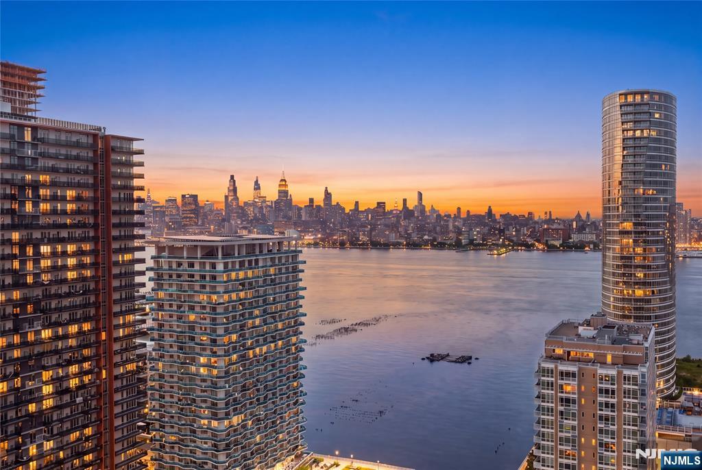 75 Park Lane 2801 - A - Photo 5