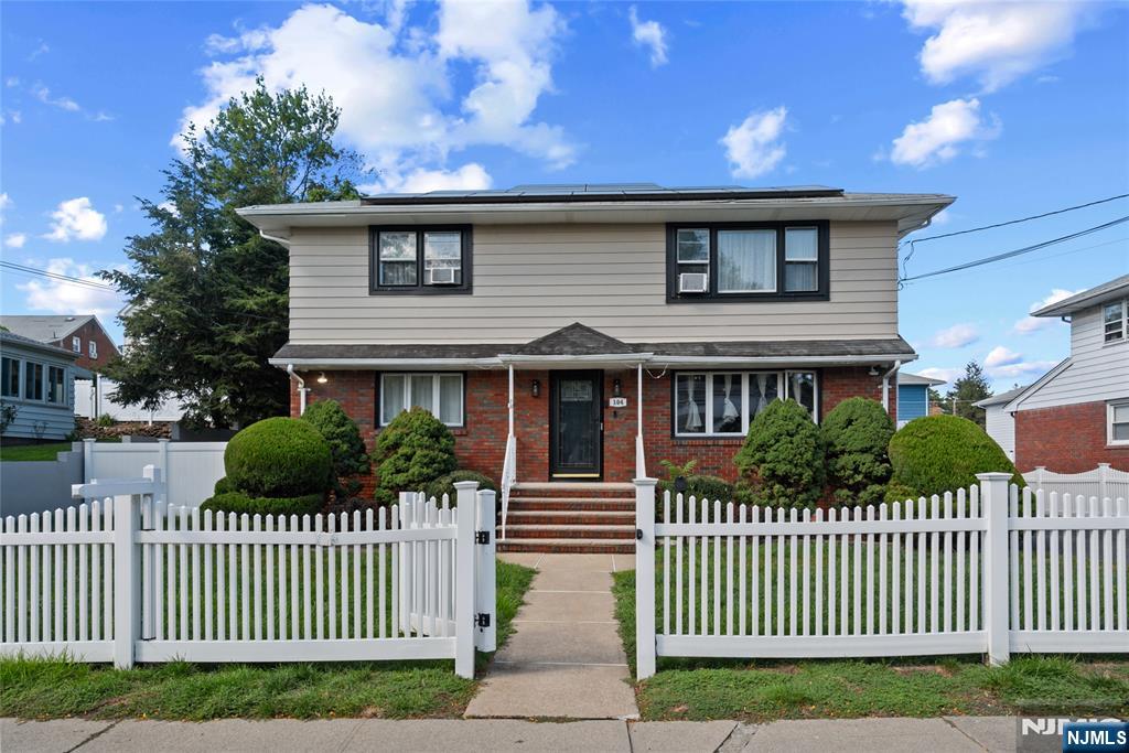 104 7th Street - Photo 1