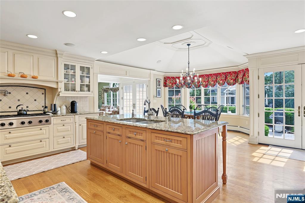 359 Lakeview Drive — photo 16