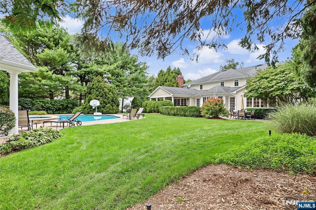 359 Lakeview Drive — photo 38