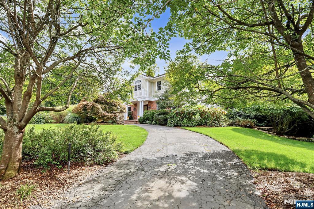 359 Lakeview Drive — photo 45